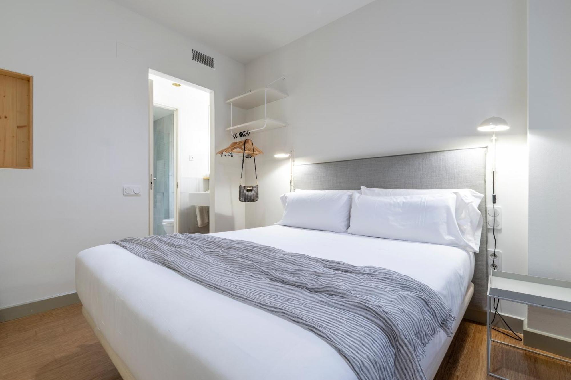 Aspasios City Oasis Apartments Barcelona Exterior photo